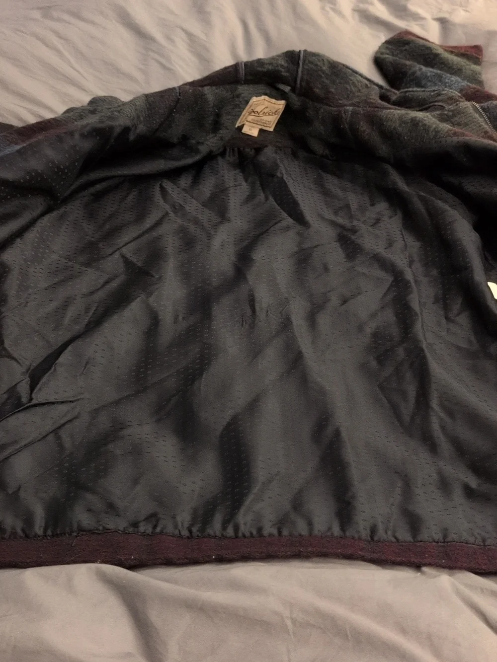 Woolrich Blue Red Green and Black AztecWomen's XL Jacket - Picture 15 of 16